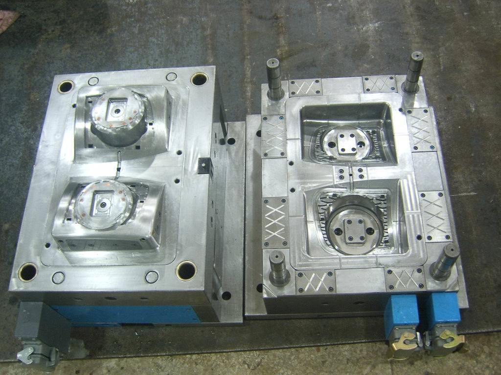 OEM Mould Maker-Stamping Mould/Injection Mould/Blowing Mould/Diecasting Mould (MM-011)