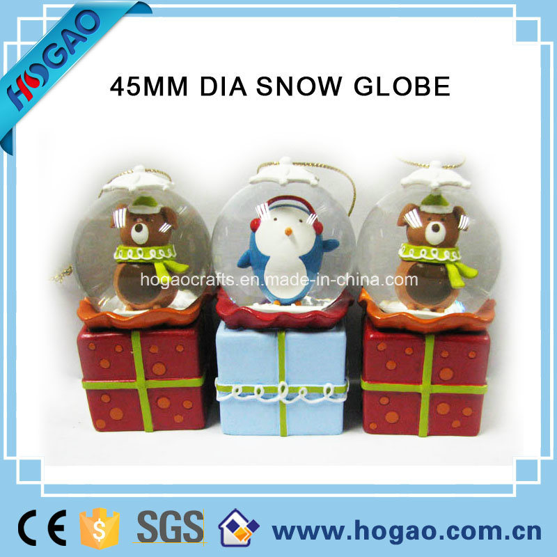 Polyresin Hanging Snow Globe for Room Decoration