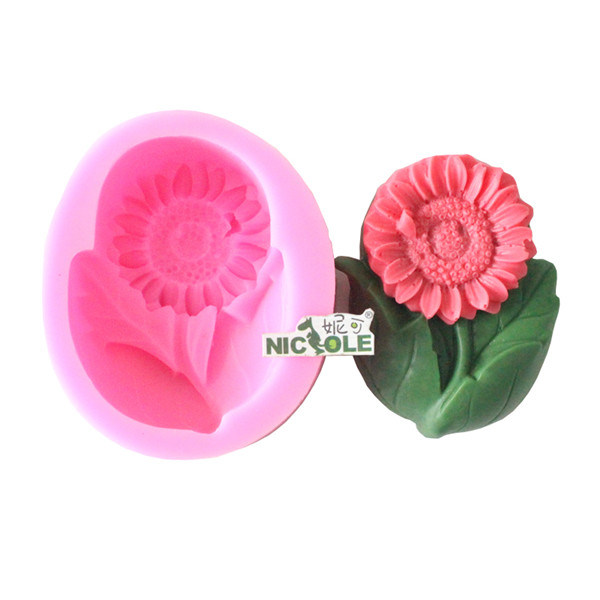 Nicole 2014 New Flower Silicone Soap Mold R1393