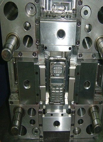 Injection Mould of Front Cover