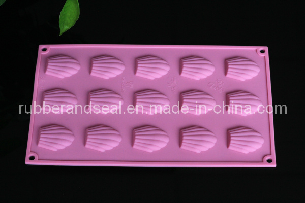 15 Cups Madeleines Silicone Bakeware (B52061)