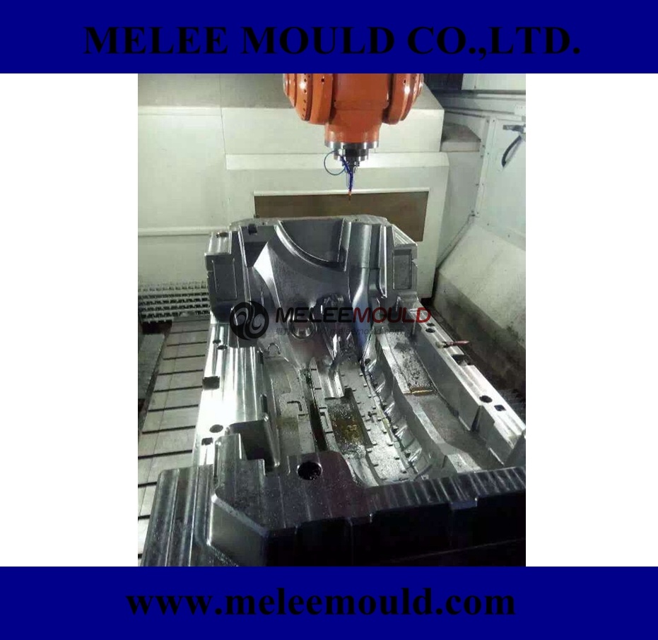 Plastic Injection Mold for Auto Bumper Mould in Molding China