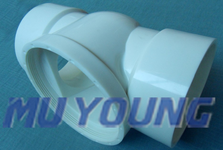 Plastic Pipe Fitting Mold