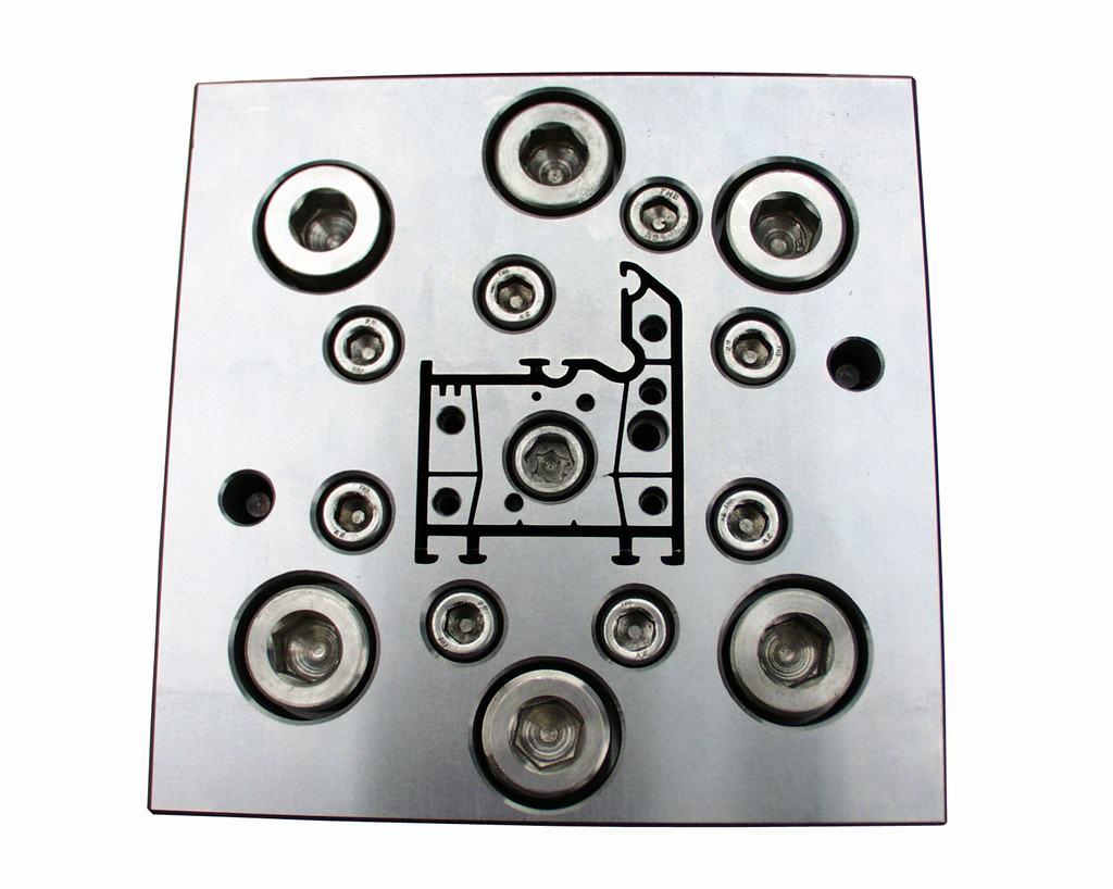Extrusion Mould