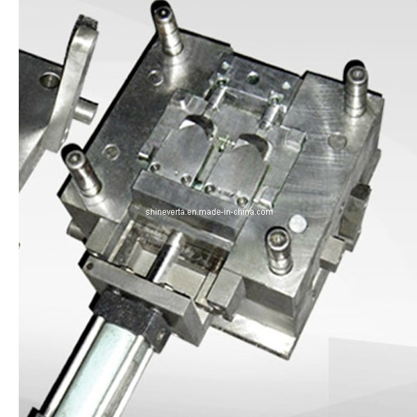 Plastic Mould/Auto Mould/Industrial Commodity Mould
