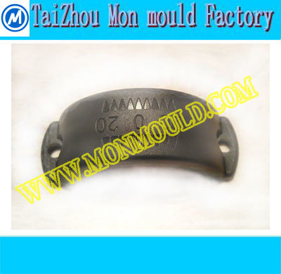 Plastic Custom Parts Saddle Mould for Pipe Clamping