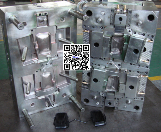 Plastic Injection Mould for Automobile