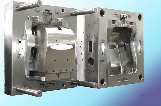 High Precision and Rich Experience Plastic Injection Small Box Mould