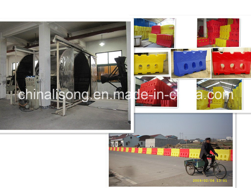 The Shuttle Rotomolding Machine for Making Different Kinds of Traffic Barrier