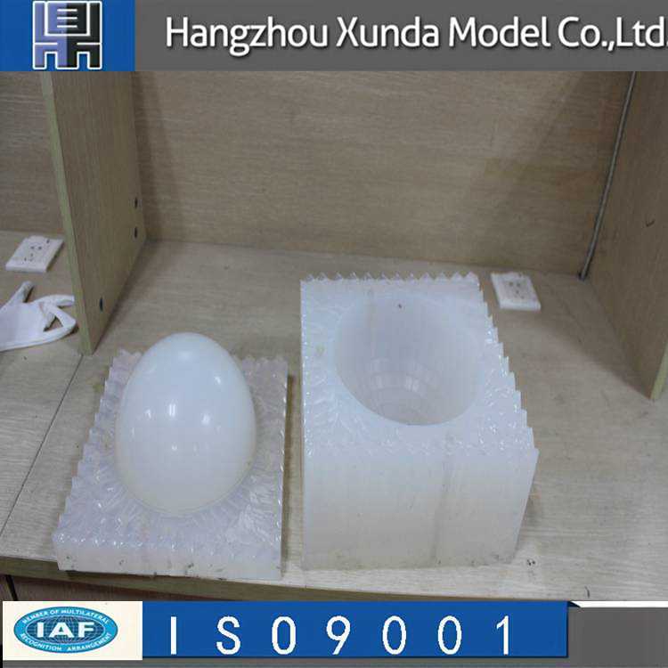 Zhejiang Silicone Plastic Mould Die Makers with ISO9001 Certificate