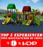 Outdoor Playground Fences Plastic Tube Slide Playhouse (HD15A-025A)