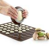 Silicone Macaron Mould Kit Cake Decorating Nozzles Tool and Silicone Baking Mat