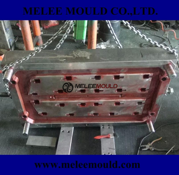 Plastic Injection Back Plate Baffle Mould