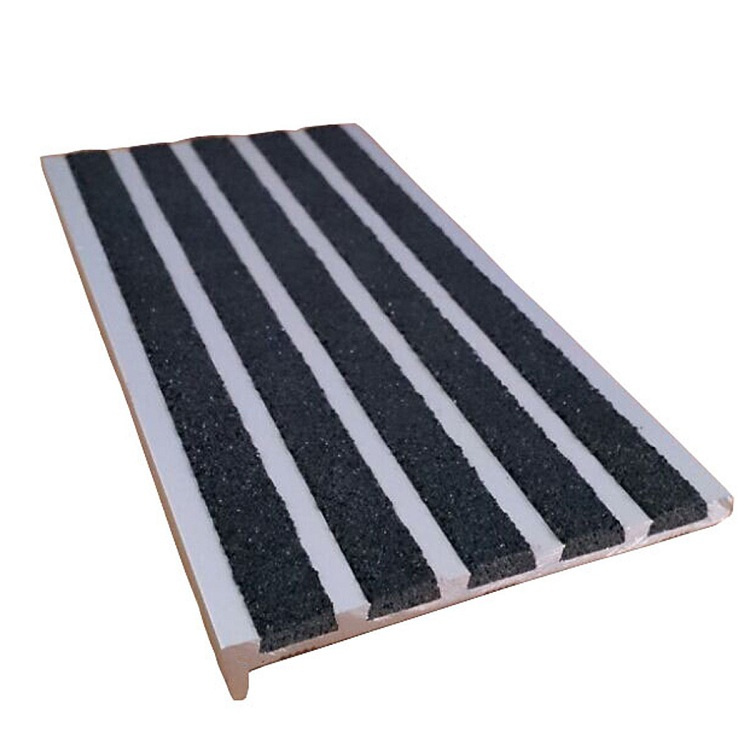 Exterior and Interior Usage Aluminium Stair Nosing