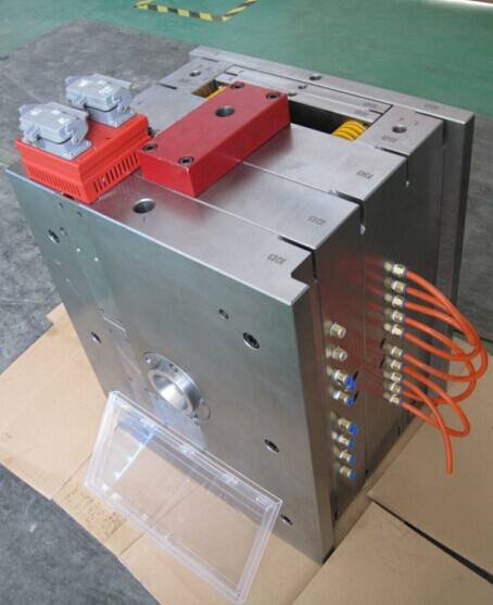 Plastic Injection Mould (EM01207110034)