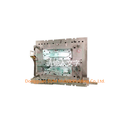 Injection Mold of Automotive Part 3 (AM-012)