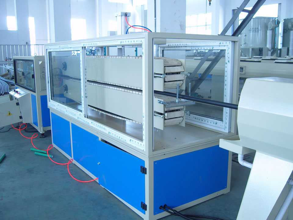 PE Plastic Pipe Production Line Machine (SJ65)