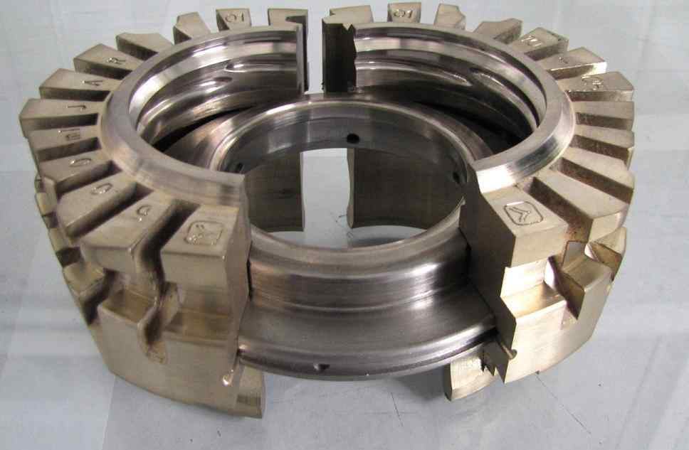 Bronze Neck Ring for Glass Bottle