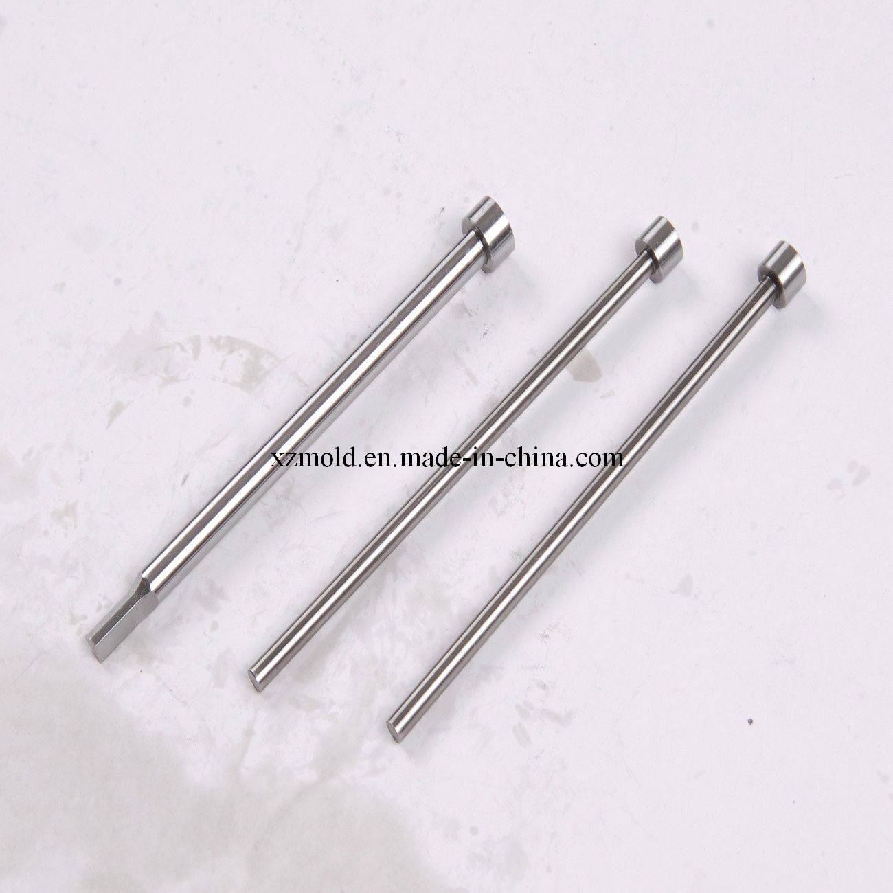 Auto Parts and Plastic Injection Mould Vacuumed Ejector Pin (XZA03)