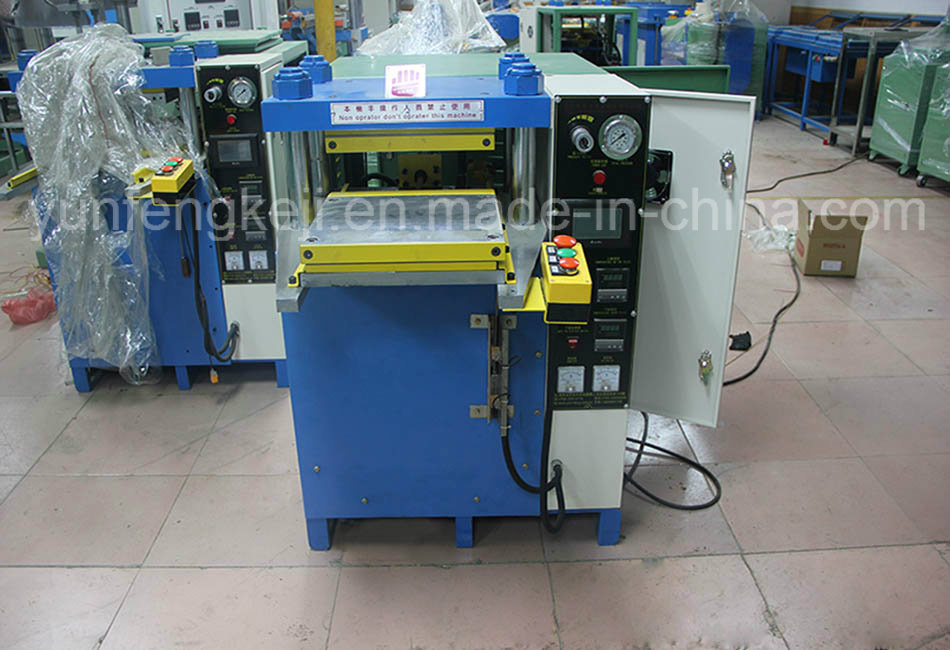 Silicone Pressing Machine for Garment Label Labeling