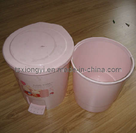 Plastic Rubbish Bin Mould