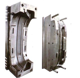 Auto Parts Mould  (5018)