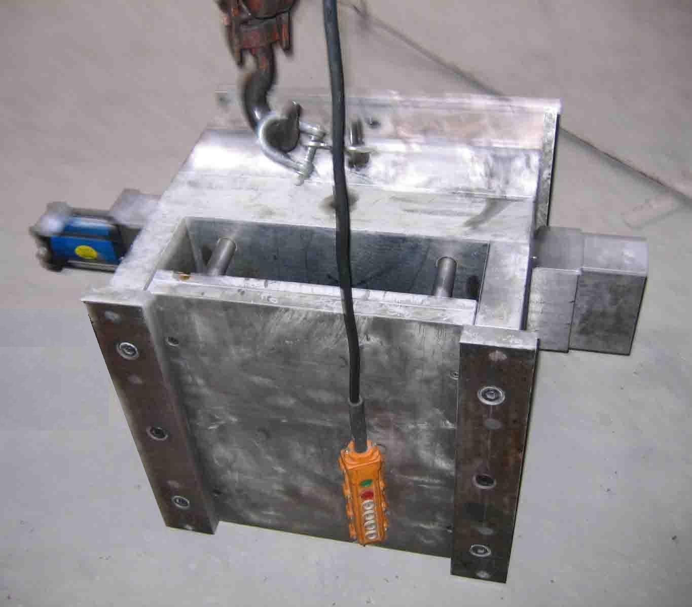 Plastic Injection Mould