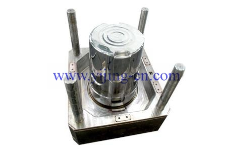 2015 Hot Sale Plastic Injection Mould (YJ-M134)