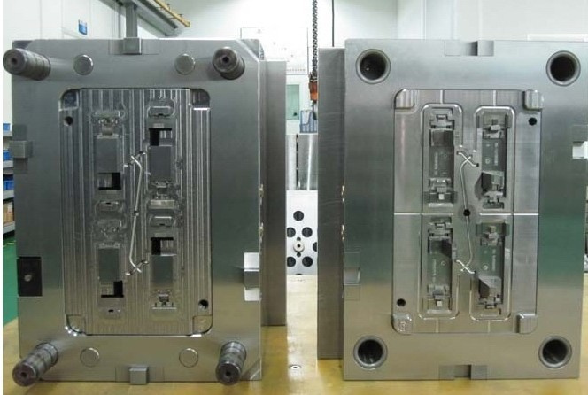 Plastic Mold (Z-M-003)