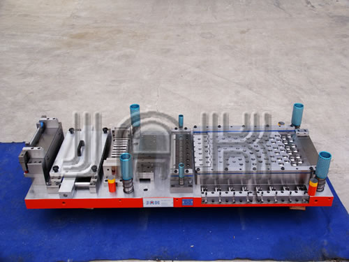 High Collar Height Fin Die
