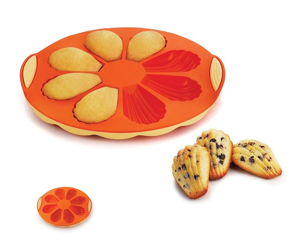 8 Pieces of Magdeline Baking Mould