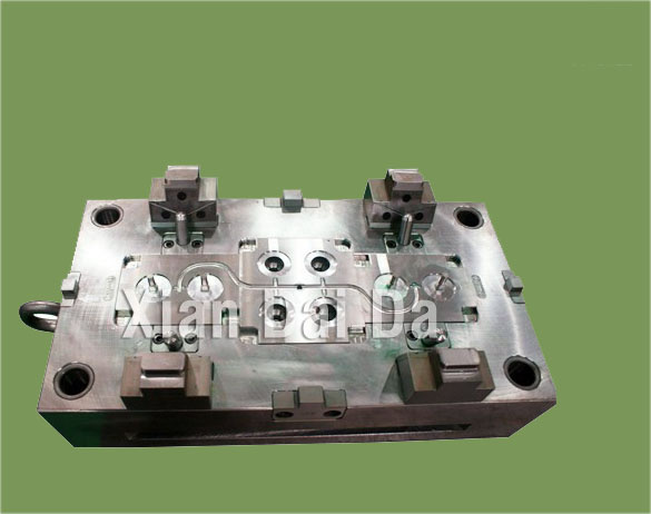 Plastic Precision Mould for Small Appliance (XDD-0115)