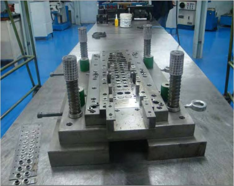 Auto Mould