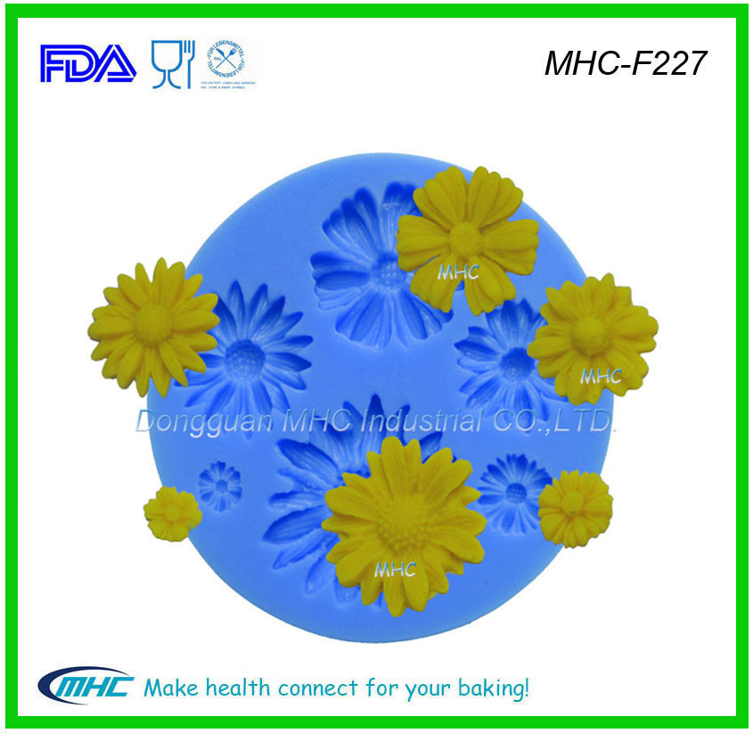 Flower Pattern Cake Decorating Mold