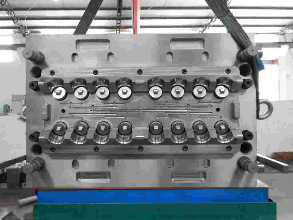 Plastic Injection Mould