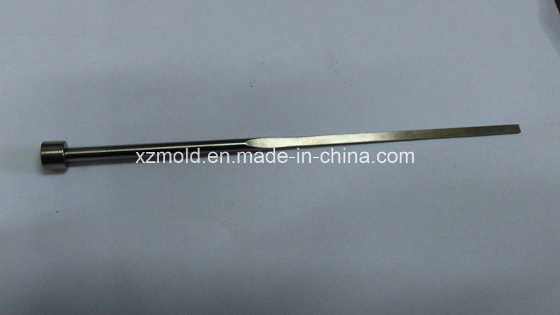 Precision SKD61 or Skh51 Straight Core Pin for Mould (XZA15)