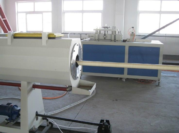 PVC Pipe Extruding Machine