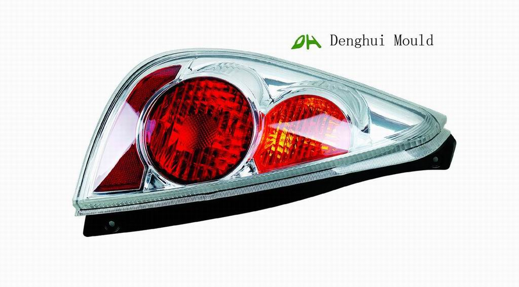 Auto Lamp Plastic Molding (DH161)