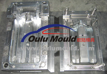 Auto Interior Parts Mould 13
