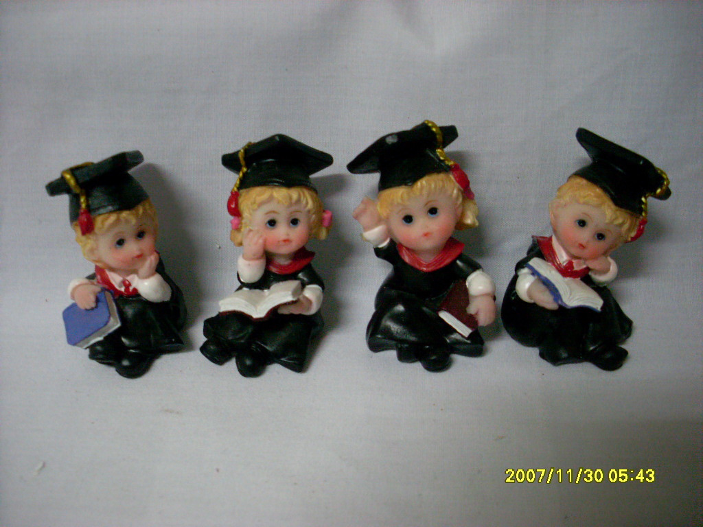 Lovely Polyresin Custom Baby Figurine for Table Decoration