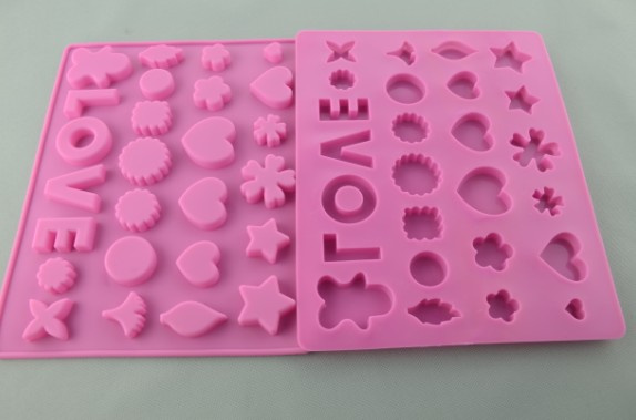 Love Shape Silicone Cake Mould (TFC02)