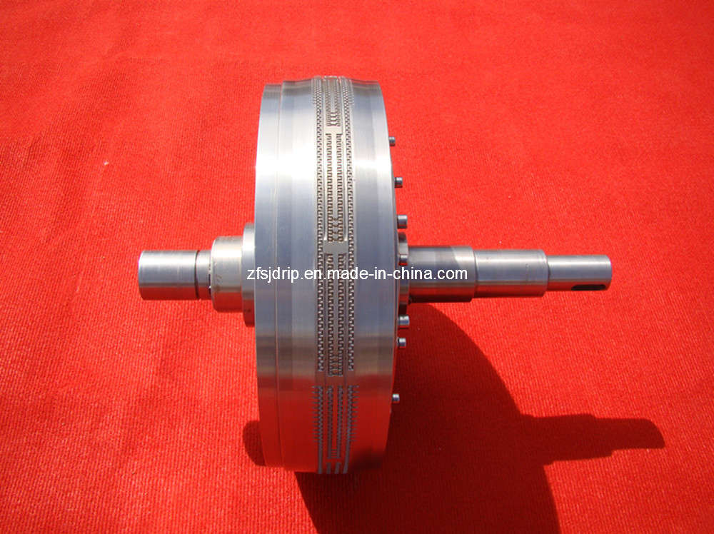 Double Labyrinth Tape Shaping Wheel