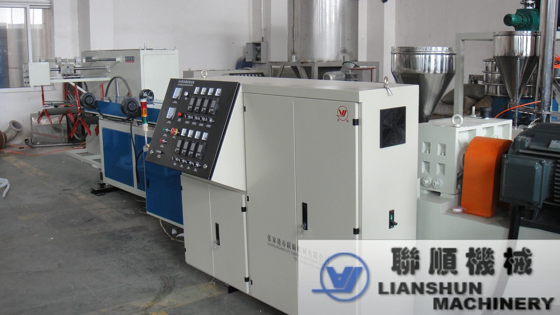 CE/SGS/ISO9001 PVC/PE Single Wall Corrugated Pipe Production Line (SJ SERIES)