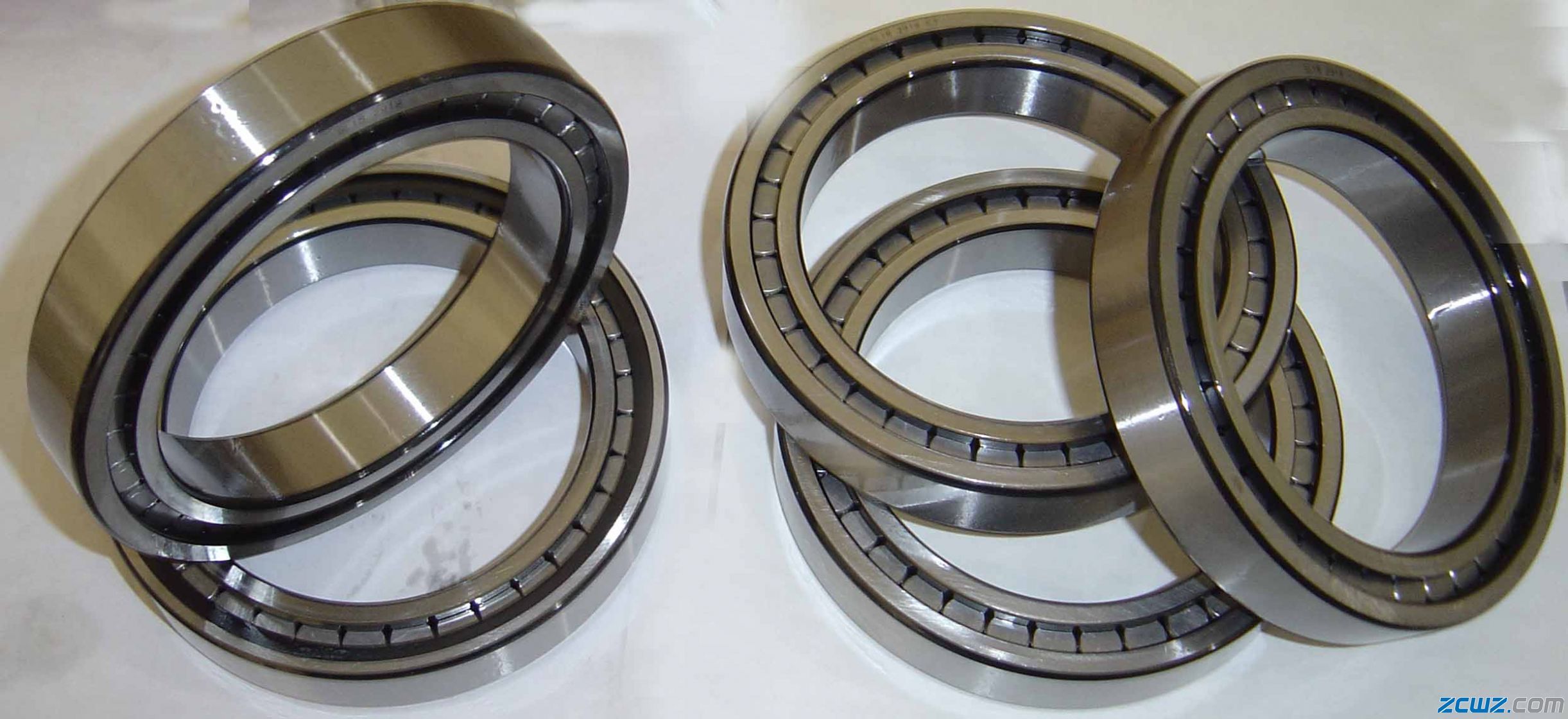 Full Complement Cylindrical Roller Bearing