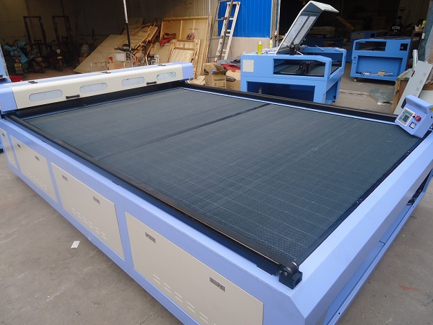 Wood Cutting Laser Engraver Machine