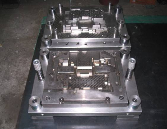 Magnesium, Aluminium and Zinc Alloy Die-Casting Lancing Mold (HC-003)