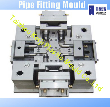 Plastic Pipe Fitting Mould