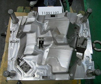 Plastics Mould