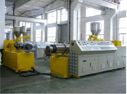 Exporting Xinxing Twin Screw Extruder