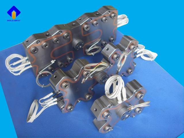 Manifold - 1